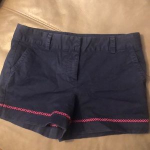 Vineyard vines shorts size 12
